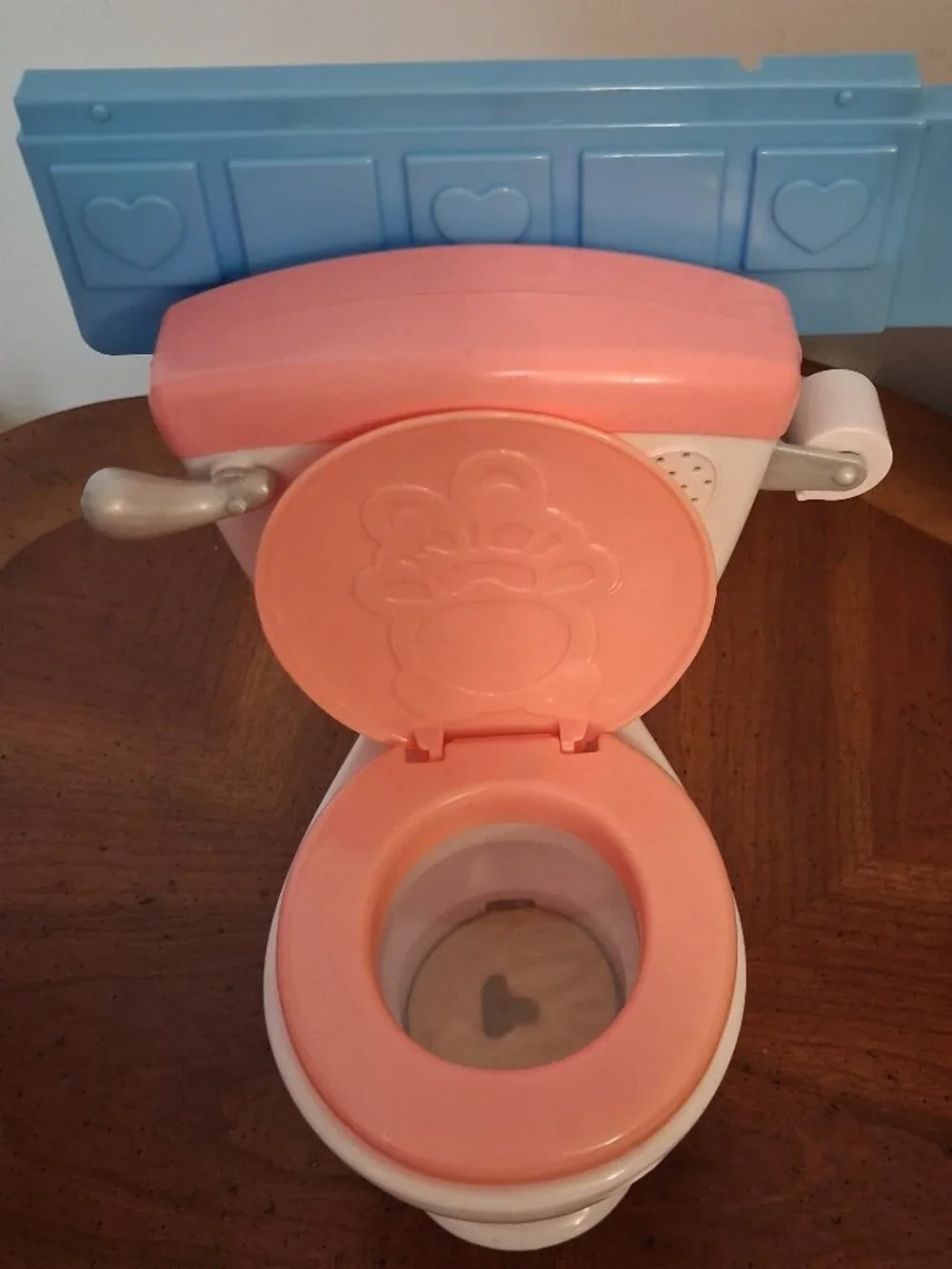 HTF 2008 Fisher Price Little Mommy “Gotta Go” Potty Doll & Bathroom Set Works